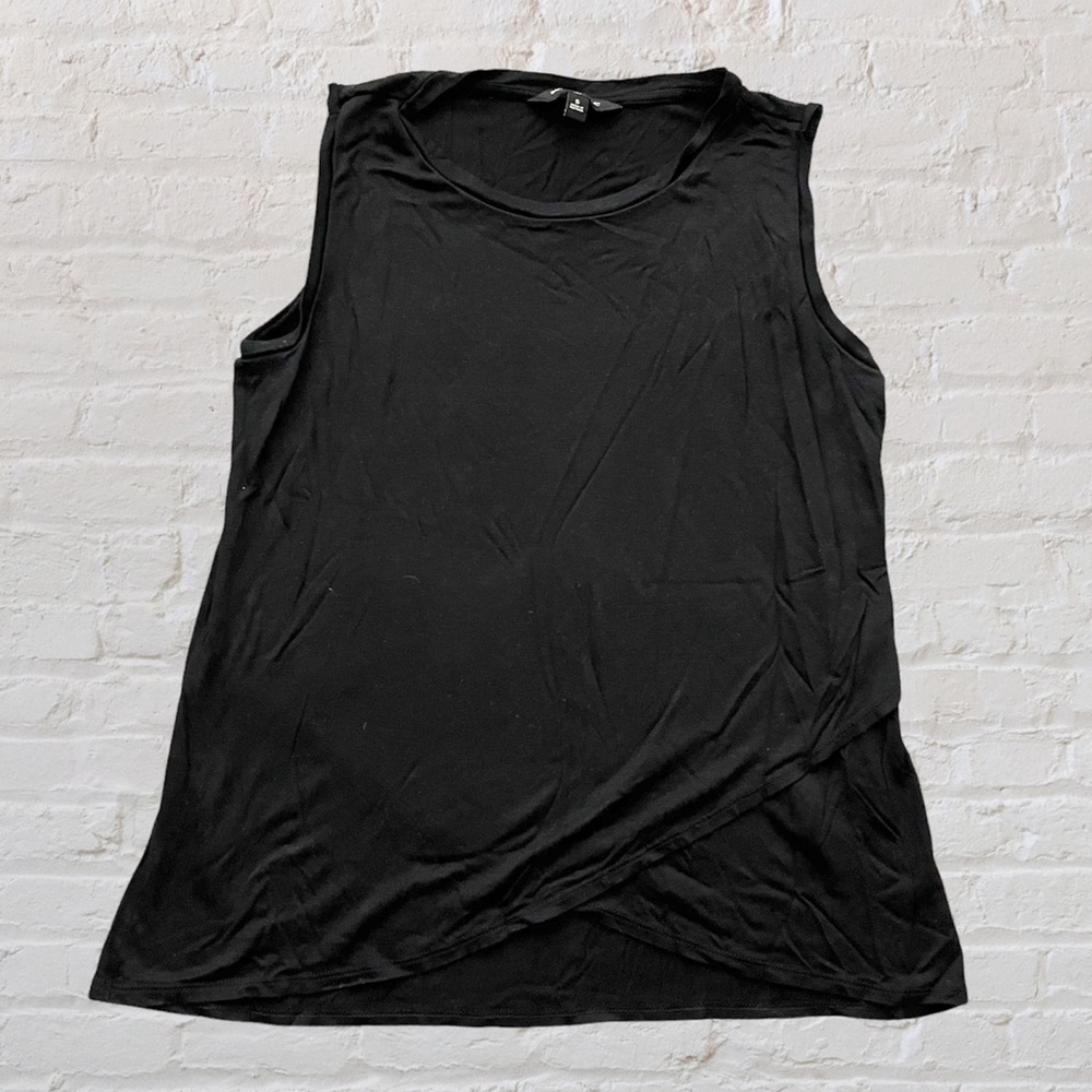 Like 🆕 Banana Republic cross front sleeveless tank